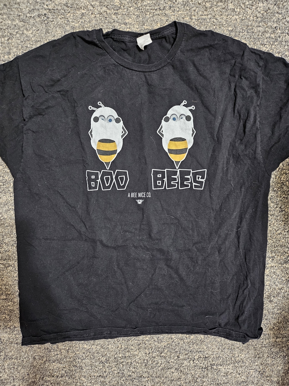 "Boo Bees" Black Short Sleeve Tee
